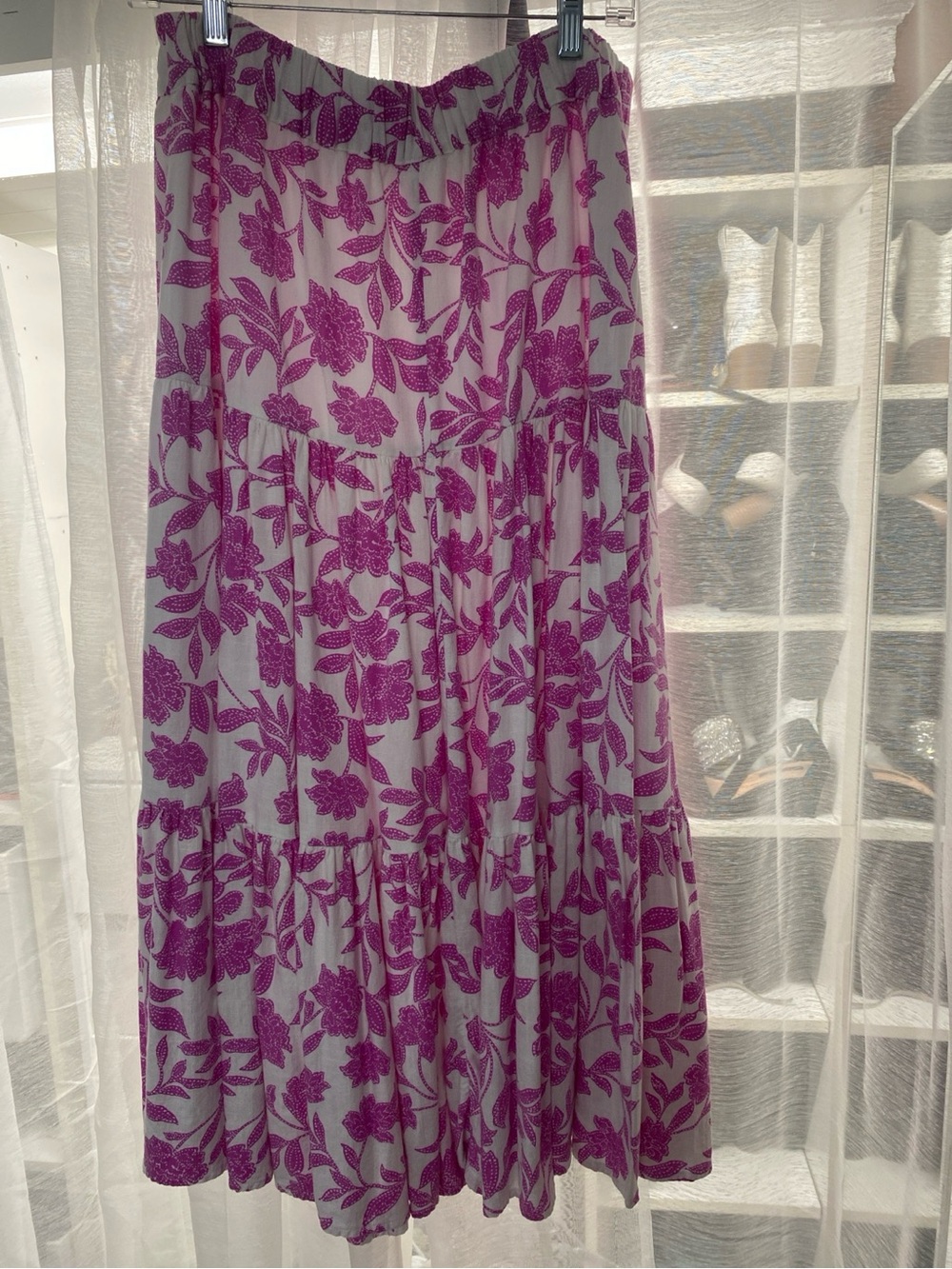 LC Lauren Conrad White Maxi Skirt with Magenta Floral Print